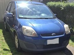 Blau Gebraucht 2006 Ford Fiesta Kleinwagen | 750 € (Superpreis)
