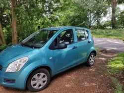 Blau Gebraucht 2009 Suzuki Splash Kleinwagen | 999 € (Fairer Preis)