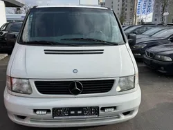 Weiß Gebraucht 1998 Mercedes Vito Van / Kleinbus | 3.400 €