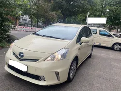 Weiß Gebraucht 2015 Toyota Prius+ Van / Kleinbus | 8.450 € (Guter Preis)