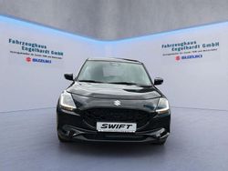 Schwarz Neu 2025 Suzuki Swift Comfort+ Limousine | 21.900 €