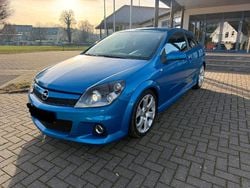 Blau Gebraucht 2006 Opel Astra GTC Coupé | 3.790 € (Guter Preis)