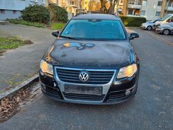 Schwarz Gebraucht 2010 VW Passat Comfortline Kombi | 3.200 € (Teuer)