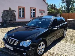 Schwarz Gebraucht 2007 Mercedes 280 Kombi | 3.650 €
