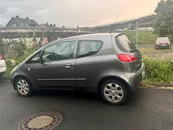 Grau Gebraucht 2005 Mitsubishi Colt Coupé | 2.800 €