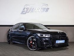 Black sapphire metallic (475) Gebraucht 2019 BMW 740L Sport Line Limousine | 37.900 €