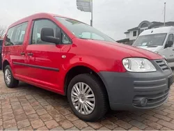 Tornadorot Gebraucht 2009 VW Caddy Life Van / Kleinbus | 4.499 € (Fairer Preis)