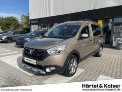 Dünenbeige (beige) Gebraucht 2020 Dacia Dokker Stepway Van | 15.990 € (Fairer Preis)