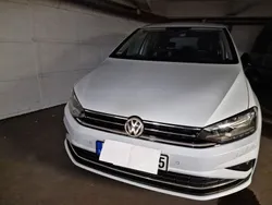Weiß Gebraucht 2018 VW Golf Sportsvan Join Van / Kleinbus | 18.450 € (Fairer Preis)