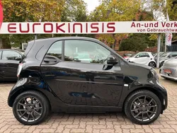 Schwarz Gebraucht 2021 Smart ForTwo Electric Drive Kleinwagen | 15.900 € (Teuer)