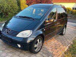 Schwarz Gebraucht 2005 Mercedes Vaneo Van / Kleinbus | 3.300 € (Fairer Preis)