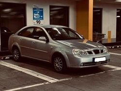 Grau Gebraucht 2003 Chevrolet Nubira CDX Limousine | 3.599 € (Teuer)