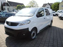 Weiß Gebraucht 2023 Fiat e-Scudo Van / Kleinbus | 42.900 €