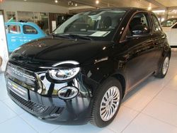 Schwarz Gebraucht 2023 Fiat 500e Kleinwagen | 23.950 € (Fairer Preis)