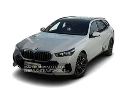 Grau Gebraucht 2024 BMW 540 M Sport | 85.262 €