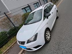 Weiß Gebraucht 2013 Seat Ibiza ST Kombi | 5.900 € (Teuer)