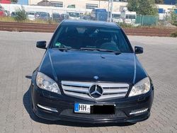 Schwarz Gebraucht 2010 Mercedes C200 Limousine | 9.300 € (Fairer Preis)