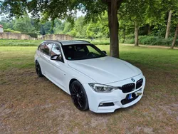 Weiß Gebraucht 2018 BMW 320 M Sport Kombi | 18.600 € (Fairer Preis)