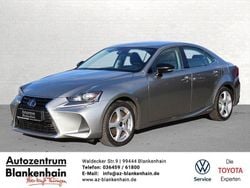 Silber Gebraucht 2017 Lexus IS300h Sport Line Limousine | 12.890 € (Superpreis)
