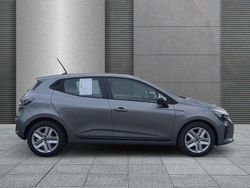 Dolomitgrau Neu 2025 Renault Clio V Evolution Kleinwagen | 18.090 € (Guter Preis)