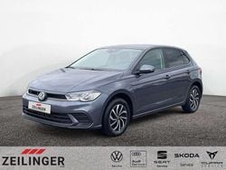 Grau Gebraucht 2024 VW Polo Life Kleinwagen | 19.794 € (Guter Preis)