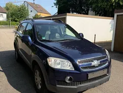 Blau Gebraucht 2009 Chevrolet Captiva LT SUV | 4.699 € (Fairer Preis)