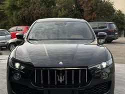 Gebraucht 2016 Maserati Levante SUV | 34.900 € (Teuer)