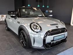 Moonwalk grey (metallic) Gebraucht 2022 Mini Cooper S Cabriolet Classic Cabrio | 26.485 € (Fairer Preis)