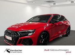 Tangorot metallic Gebraucht 2023 Audi RS3 Sportback Ambiente Kleinwagen | 50.880 € (Fairer Preis)