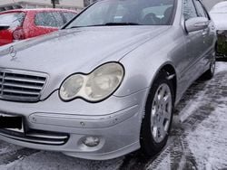 Silber Gebraucht 2005 Mercedes C200 Elegance Limousine | 2.500 € (Guter Preis)