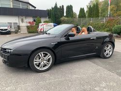 Schwarz Gebraucht 2010 Alfa Romeo Spider Cabrio | 15.981 € (Fairer Preis)