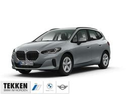 Grau Neu 2025 BMW 218 Active Tourer Van / Kleinbus | 36.490 € (Superpreis)