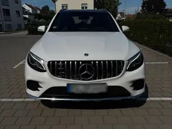 Weiß Gebraucht 2018 Mercedes GLC250 SUV | 28.999 €