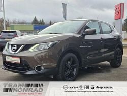 Braun Gebraucht 2016 Nissan Qashqai Acenta SUV | 12.490 € (Fairer Preis)