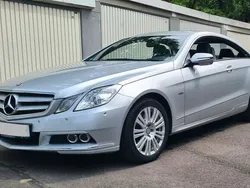 Silber Gebraucht 2009 Mercedes E350 Coupé | 15.880 € (Etwas zu teuer)