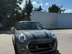 Grau Gebraucht 2015 Mini Cooper Kleinwagen | 10.500 € (Fairer Preis)