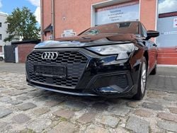 Schwarz Gebraucht 2023 Audi A3 Basis Limousine | 22.990 € (Guter Preis)