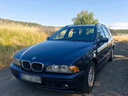 Blau Gebraucht 2002 BMW 320 Kombi | 2.100 € (Guter Preis)