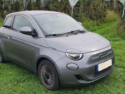 Grau Gebraucht 2021 Fiat 500e Icon Limousine | 14.900 € (Guter Preis)