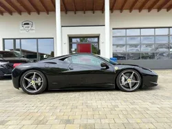 Schwarz Gebraucht 2011 Ferrari 458 | 189.458 € (Teuer)