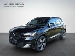 Onyx black / metallic Gebraucht 2022 Volvo XC40 Plus SUV | 36.770 € (Teuer)