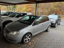 Grau Gebraucht 2008 VW Polo Kleinwagen | 1.600 € (Etwas zu teuer)