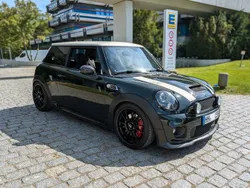 Grün Gebraucht 2010 Mini John Cooper Works Kleinwagen | 22.900 €