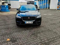 Schwarz Gebraucht 2018 Jaguar F-Pace Pure SUV | 17.600 € (Fairer Preis)