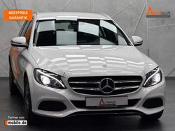 Weiß Gebraucht 2018 Mercedes C180 Avantgarde Limousine | 18.490 € (Fairer Preis)