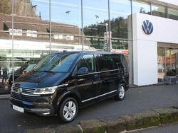 Deep black Gebraucht 2022 VW Multivan Comfortline Van | 55.690 € (Etwas zu teuer)