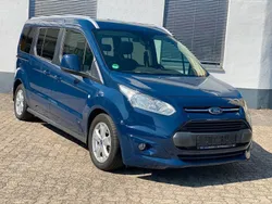 Blau Gebraucht 2017 Ford Tourneo Connect Titanium Van / Kleinbus | 16.900 € (Fairer Preis)