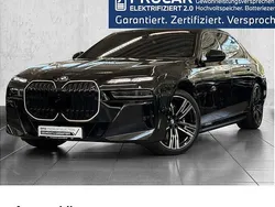 Schwarz Gebraucht 2024 BMW 750e Limousine | 100.890 € (Superpreis)