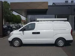 Crystal white Gebraucht 2009 Hyundai H-1 Van / Kleinbus | 8.950 € (Etwas zu teuer)