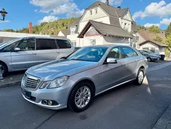Silber Gebraucht 2009 Mercedes E220 Limousine | 7.990 € (Fairer Preis)